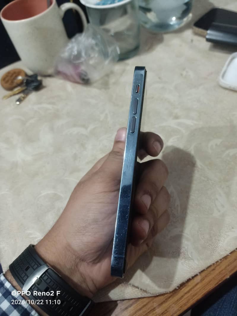iphone 13 / iphone X 3
