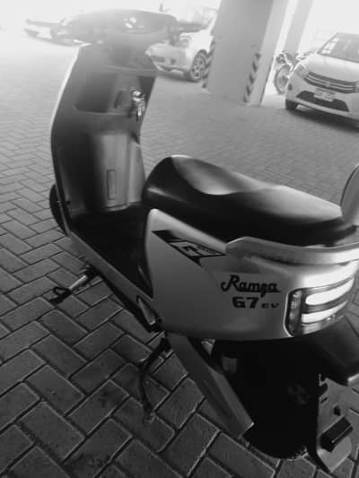 Ramzan G7 electric bike
