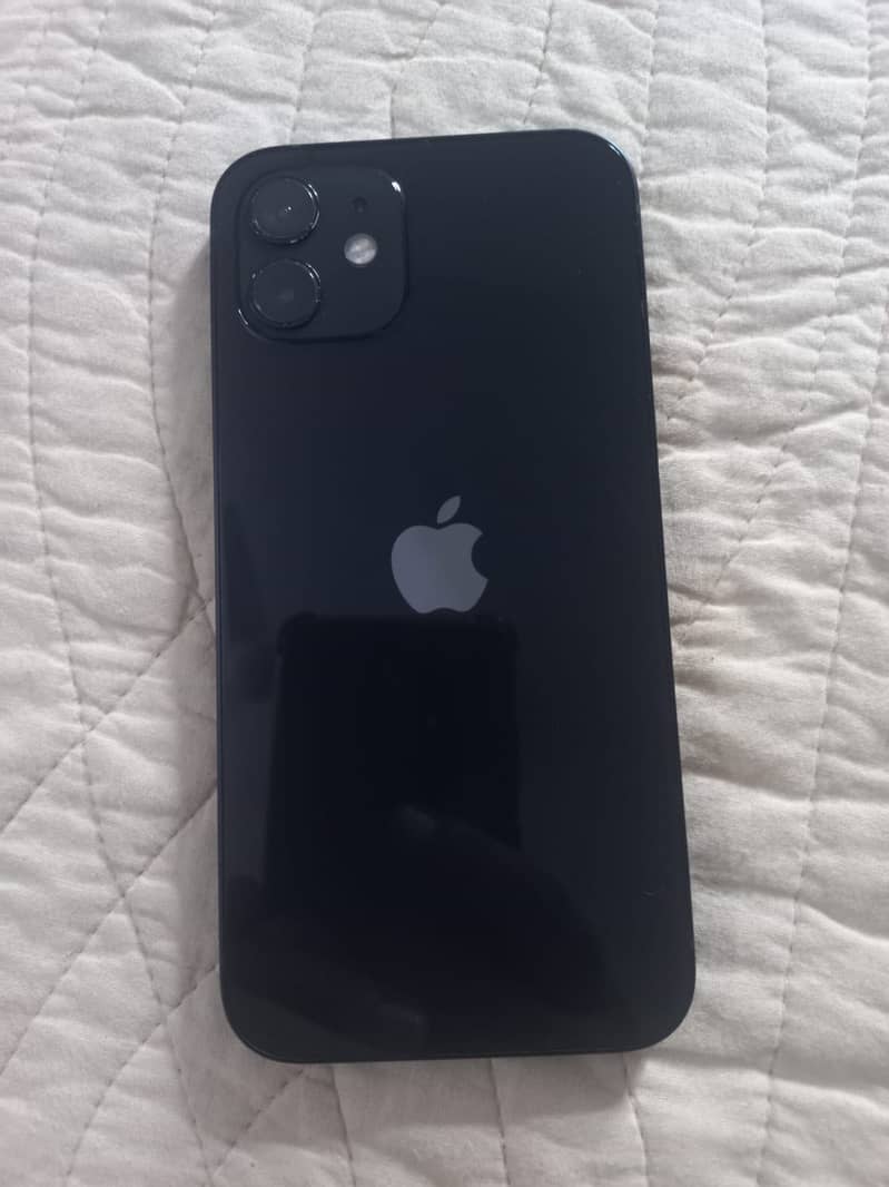 Apple iPhone 12 3
