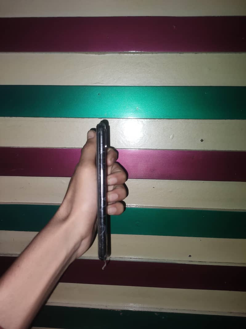 Apple iPhone X 3