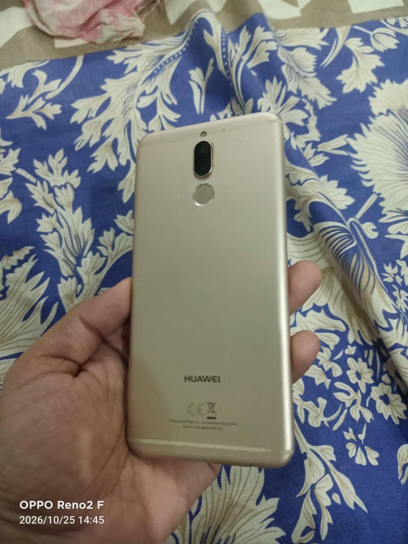 Huawei Mate 10 Lite 1