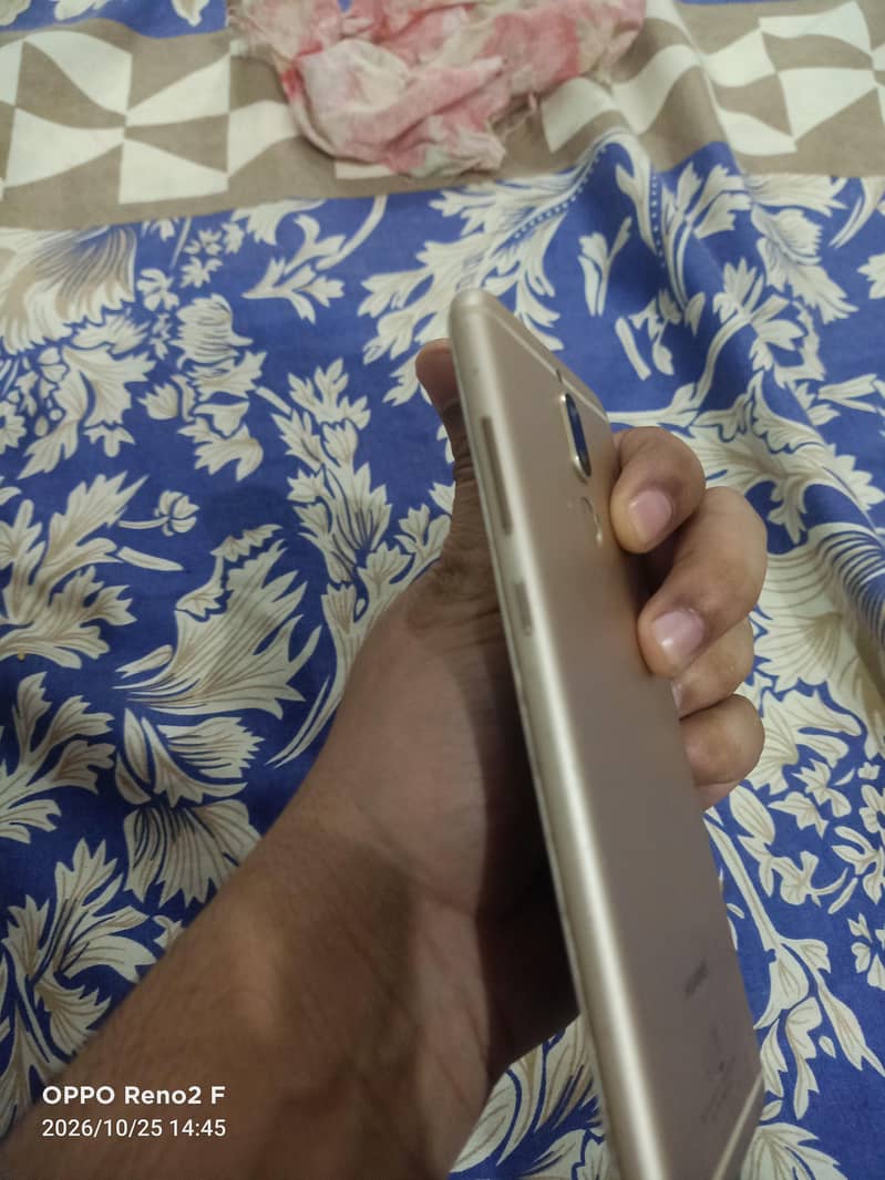Huawei Mate 10 Lite 7