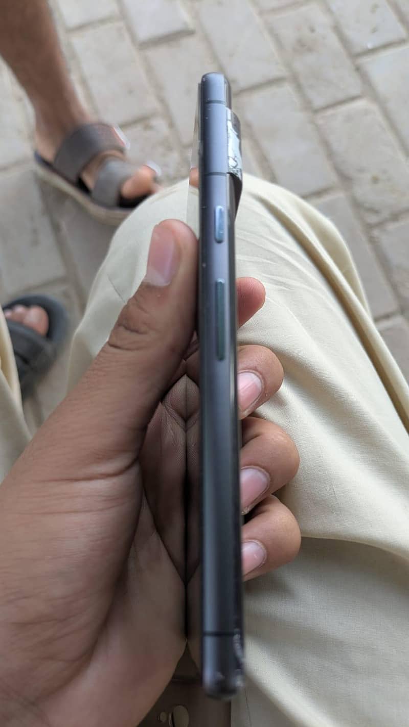 Google Pixel 7 3