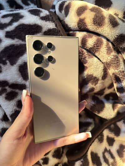 Samsung Mobile S24 Ultra