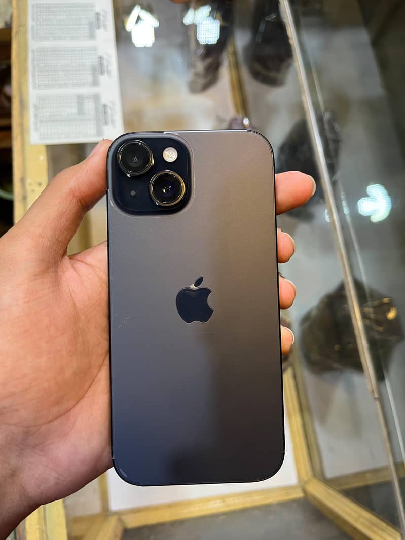 Apple iPhone 15 1