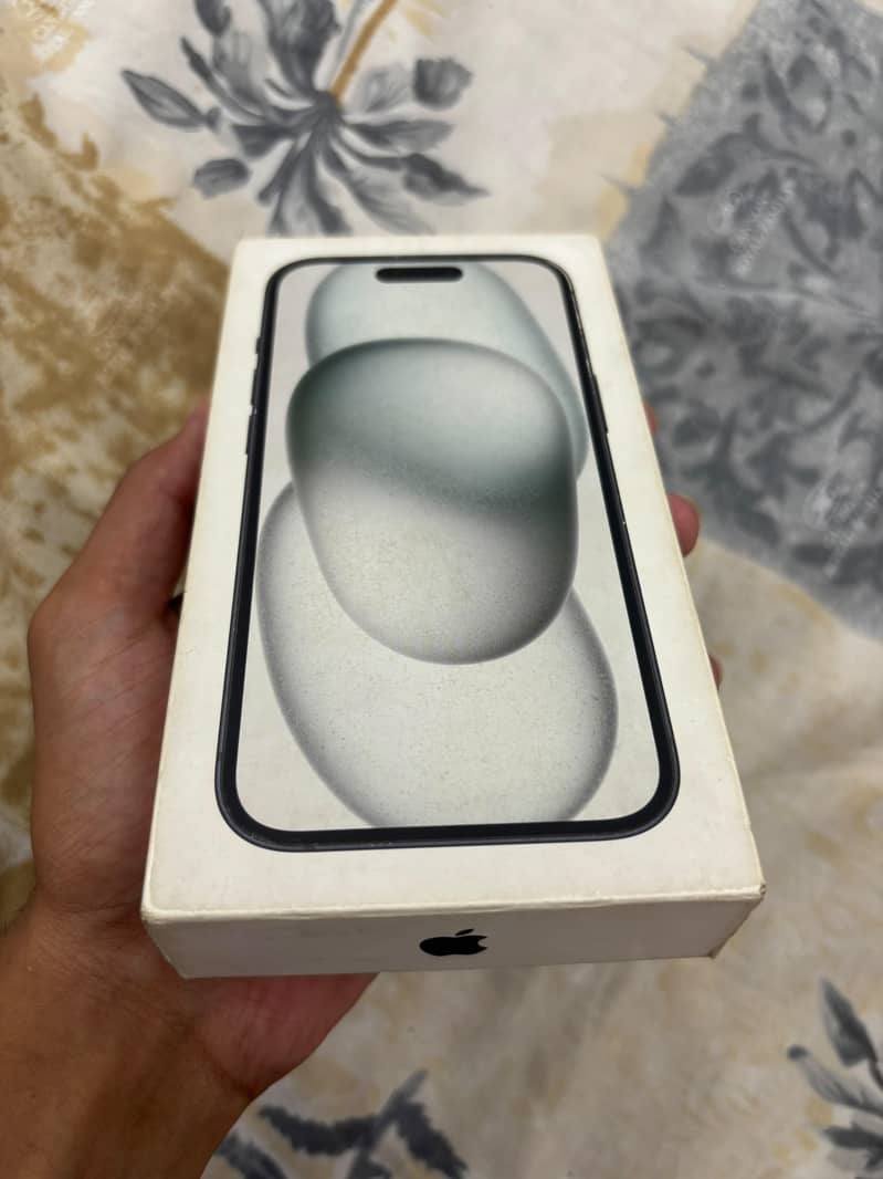 Apple iPhone 15 6