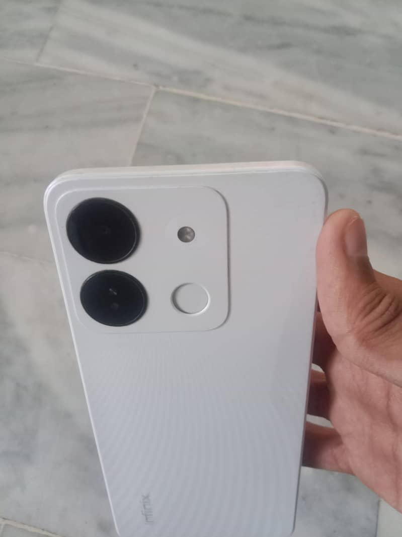 Infinix Smart 7 3
