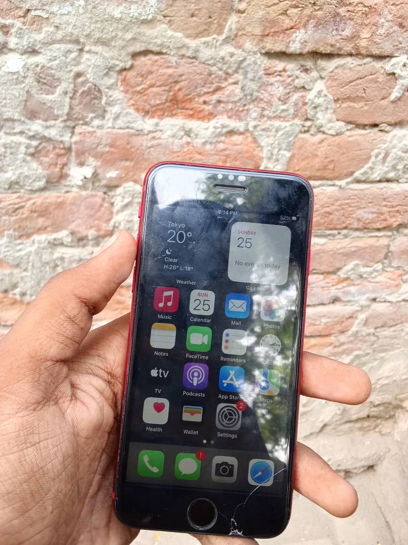 Apple iPhone 8 1
