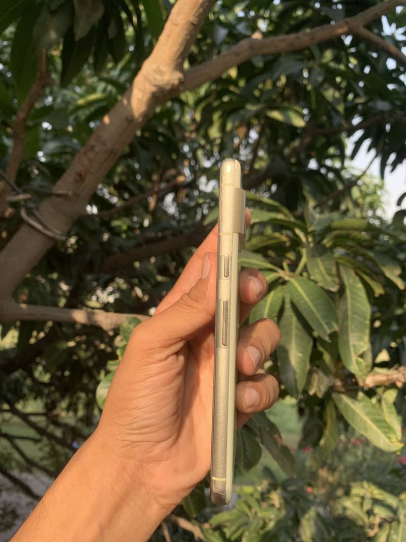 Google Pixel 7 3