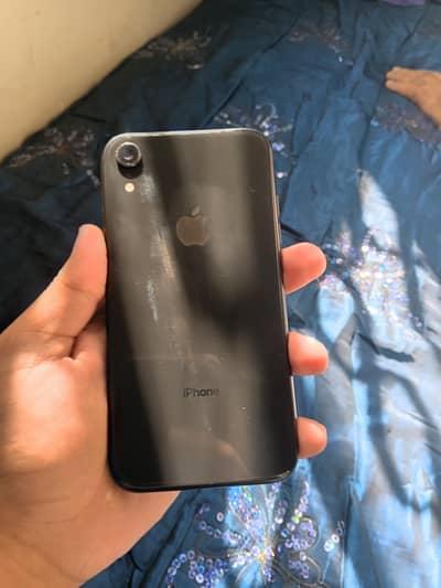 Apple iPhone XR