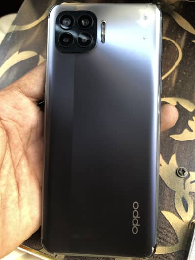 OPPO F17 Pro