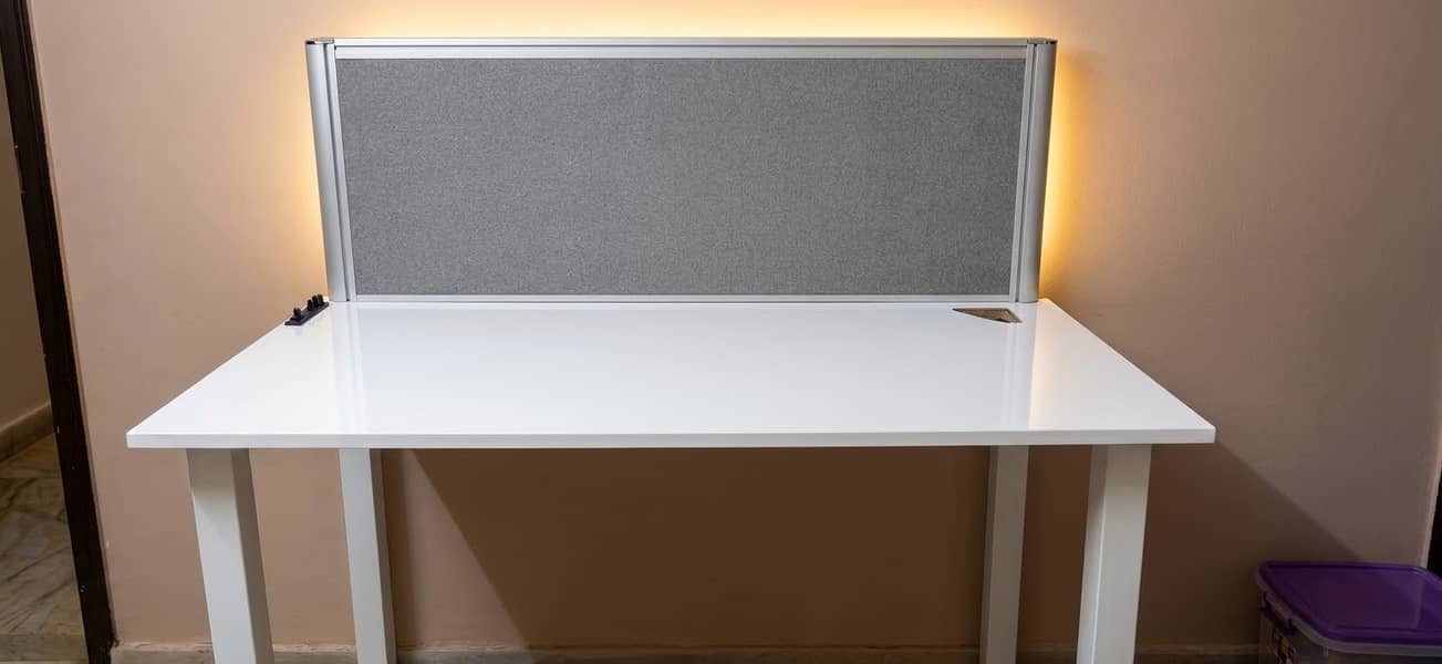 High Quality Table |GAMING| |STUDY| |OFFICE WORK| (MULTI-USES) 1