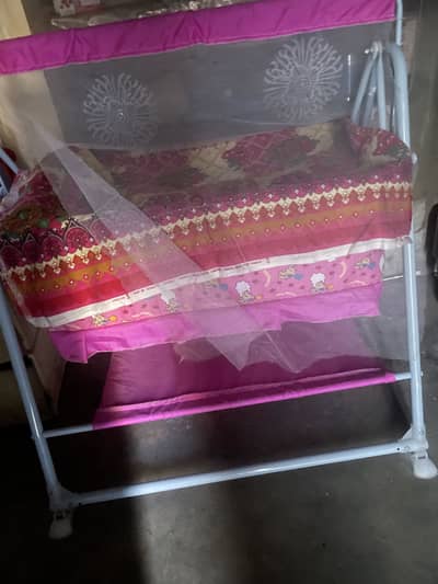 Baby jhula brand new no used