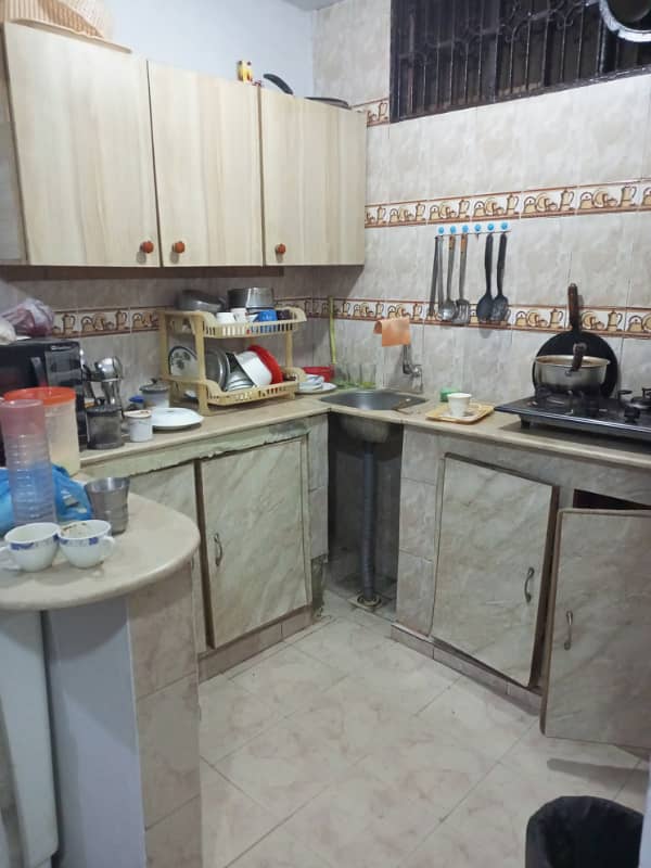 2 BEDS DRAWING DINING FLAT 4