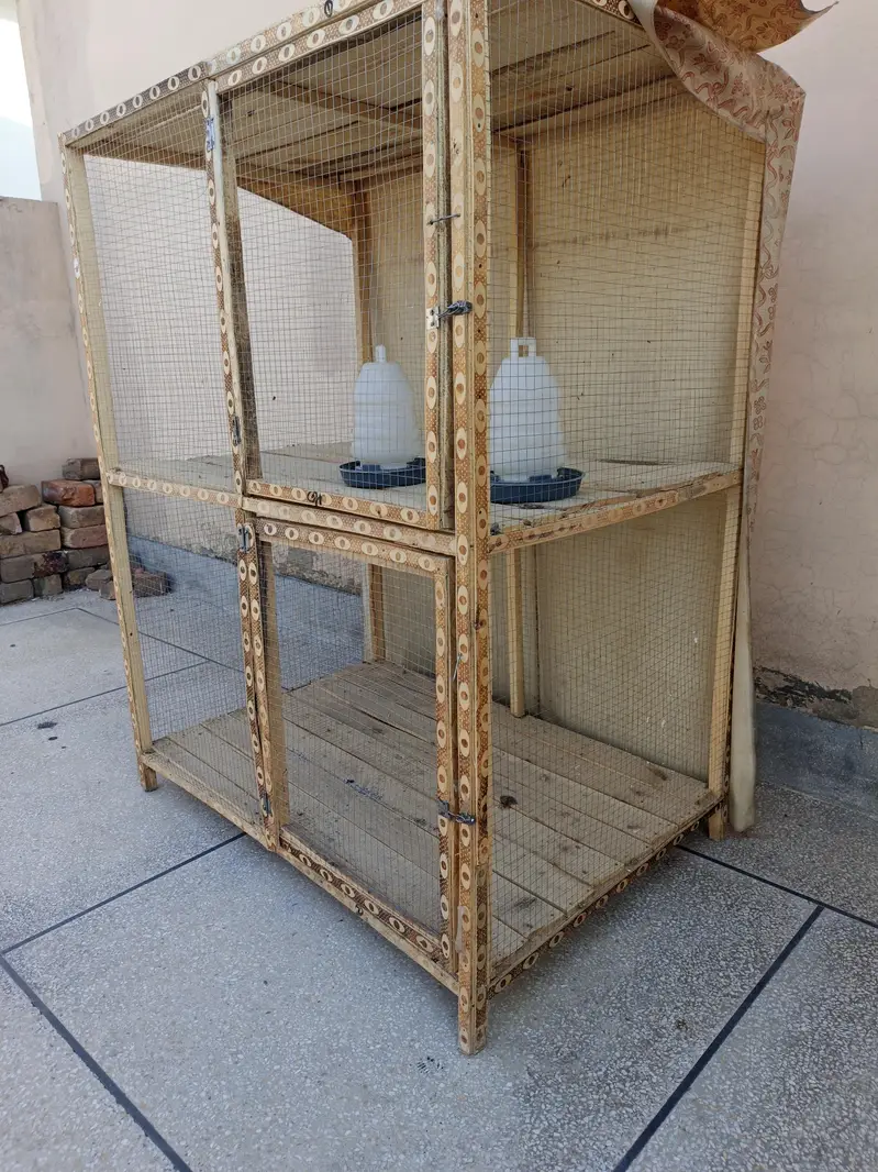Hens Cage Wooden Structure For Sale — photo 4