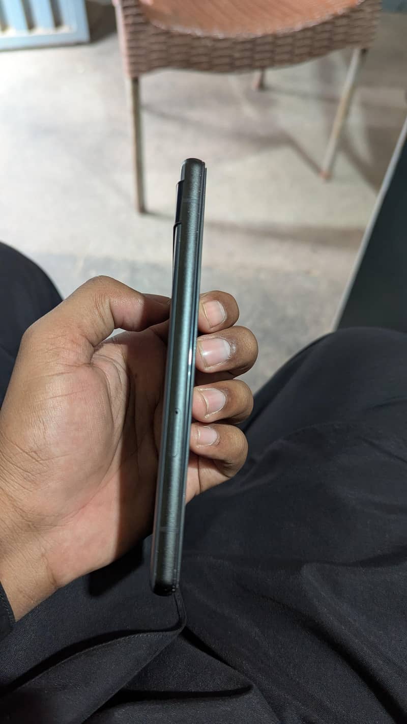 Google Pixel 6a 4