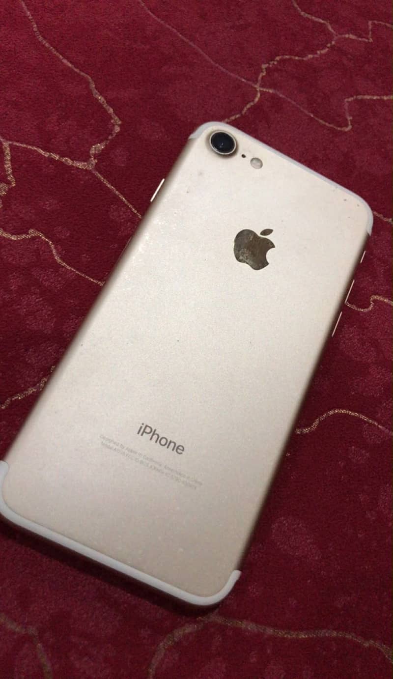 Apple iPhone 7 2