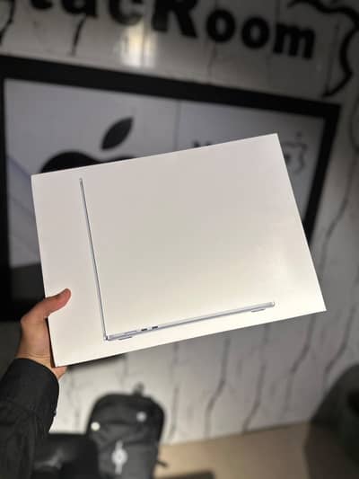 MacBook Air M5 -15inch