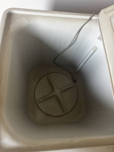 Washing maschine old used 10kg 6/10 condition