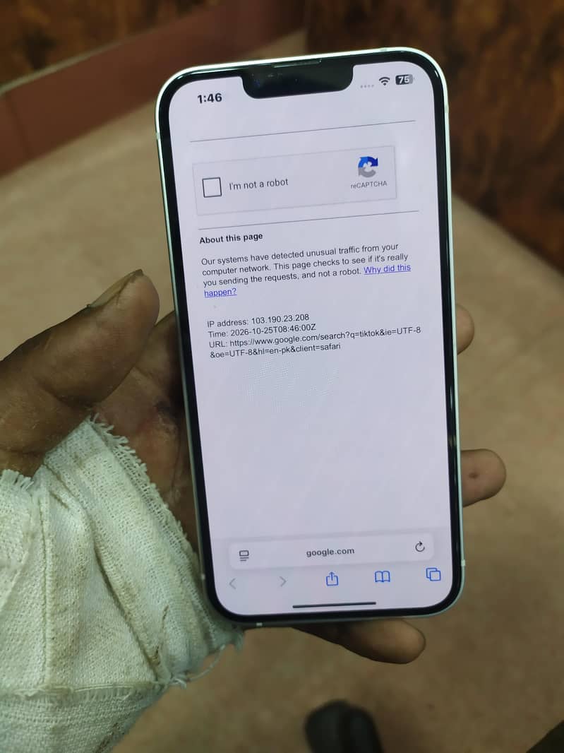 Apple iPhone 13 5