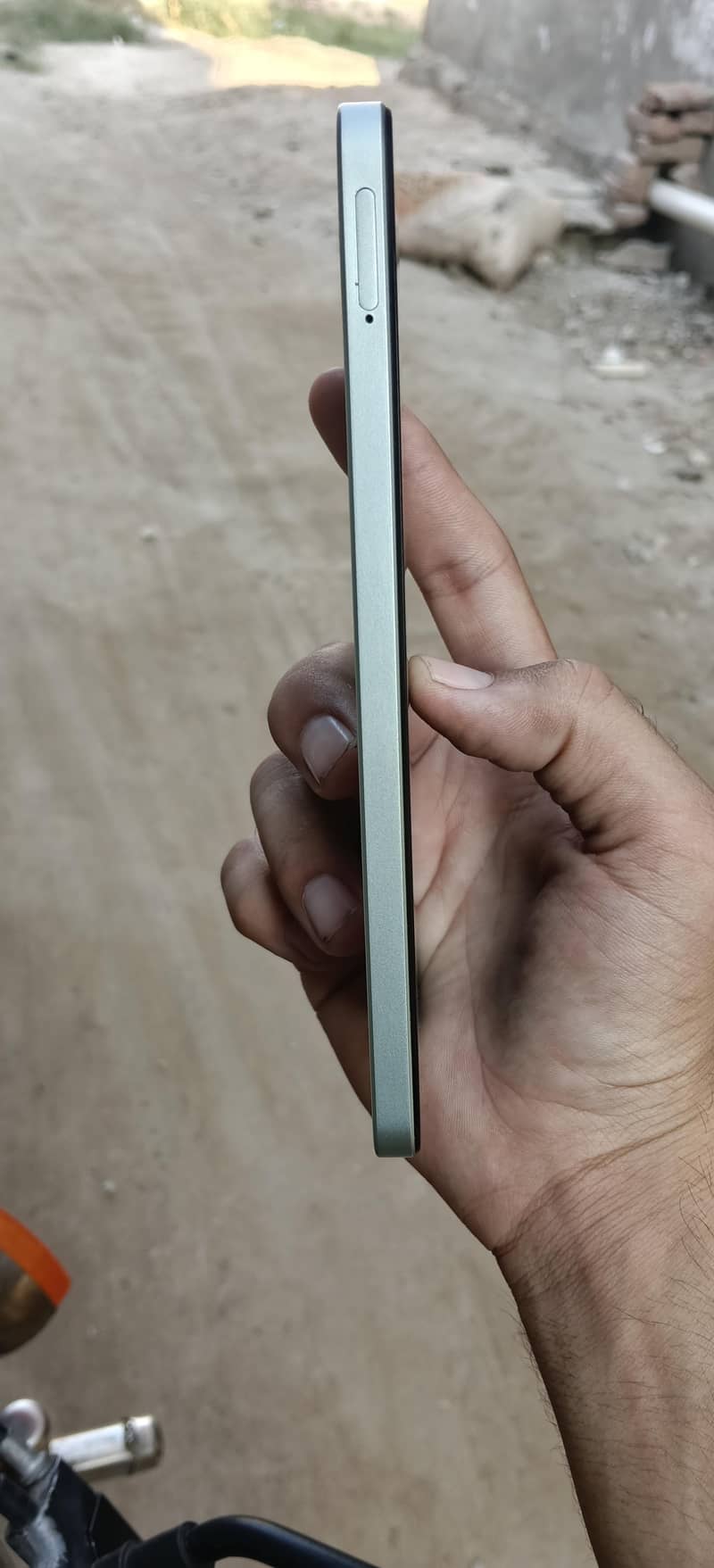 Realme Note 60x 2