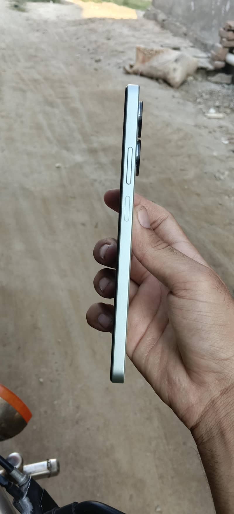 Realme Note 60x 4