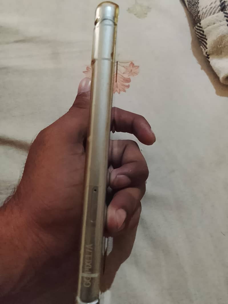 Google Pixel 7a 3