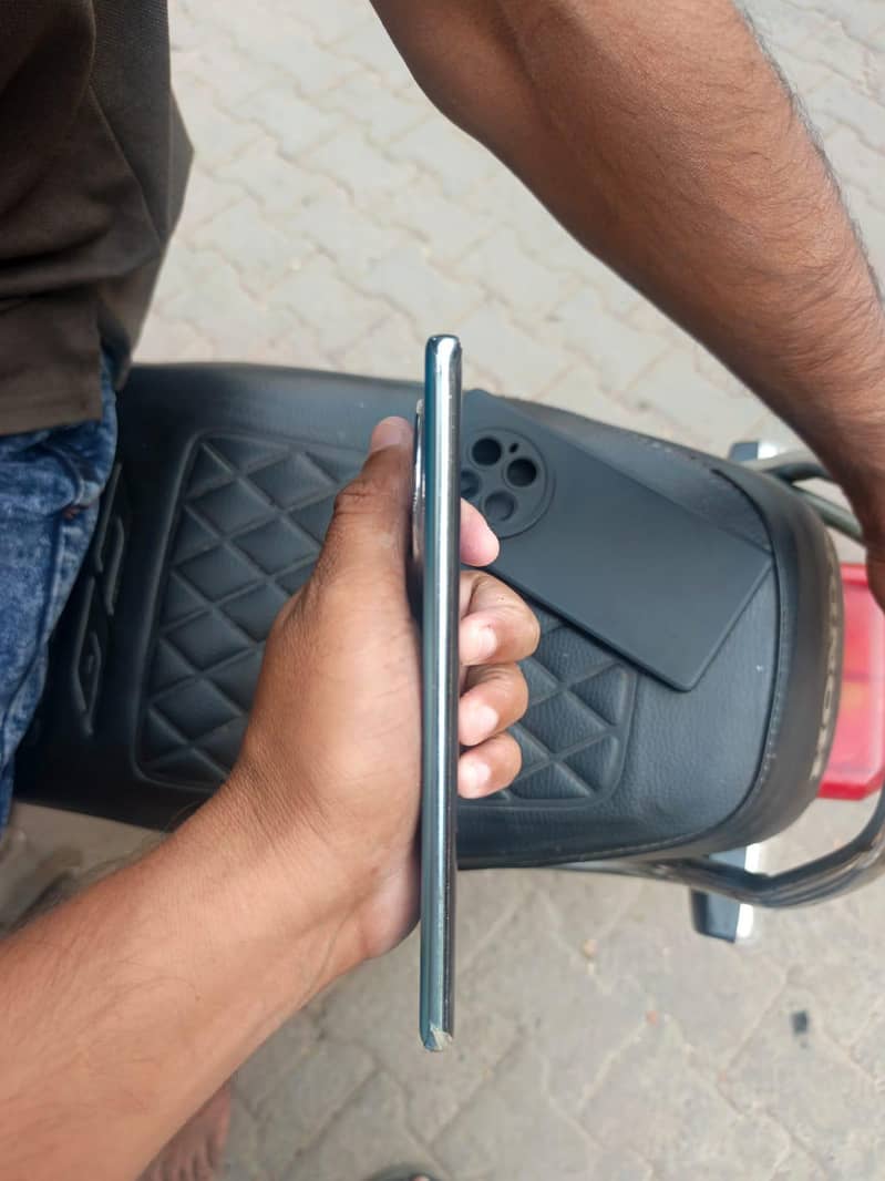 Infinix Zero 40 2