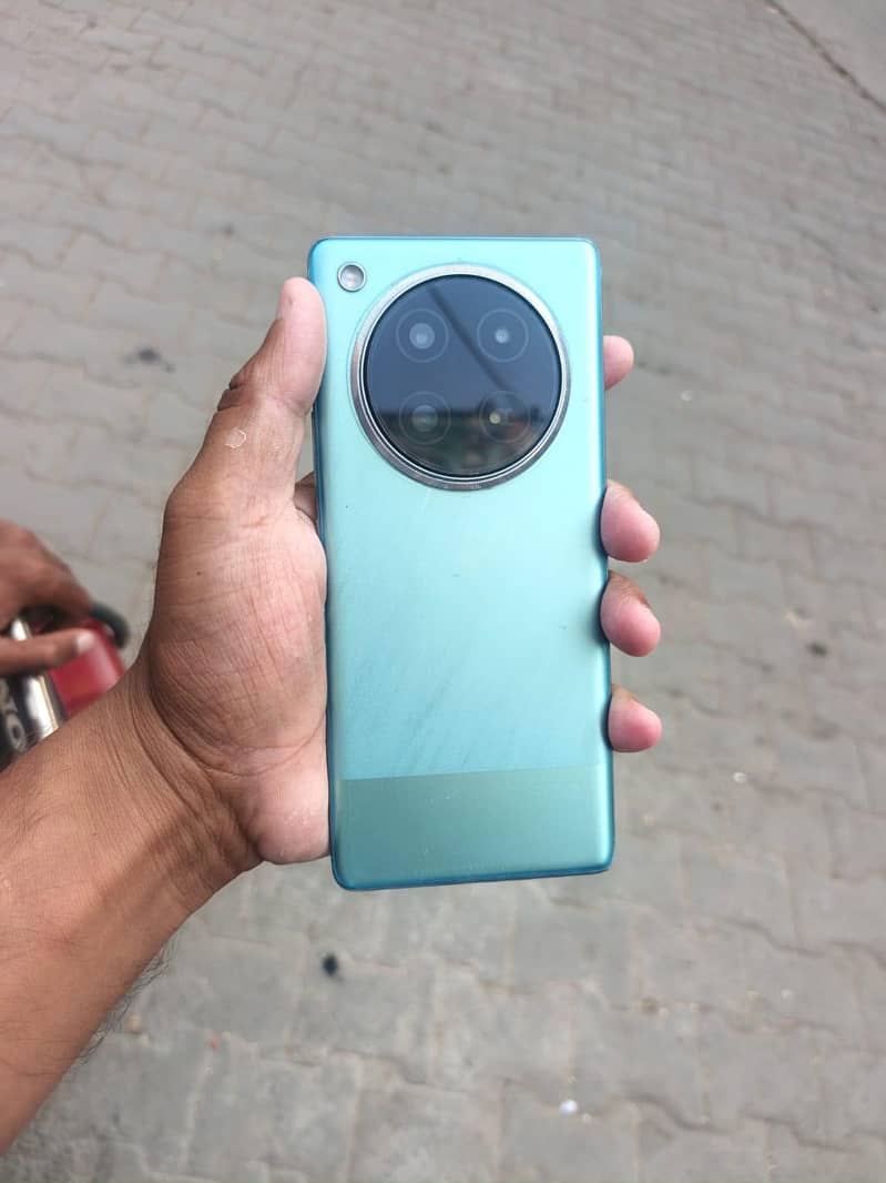 Infinix Zero 40 3