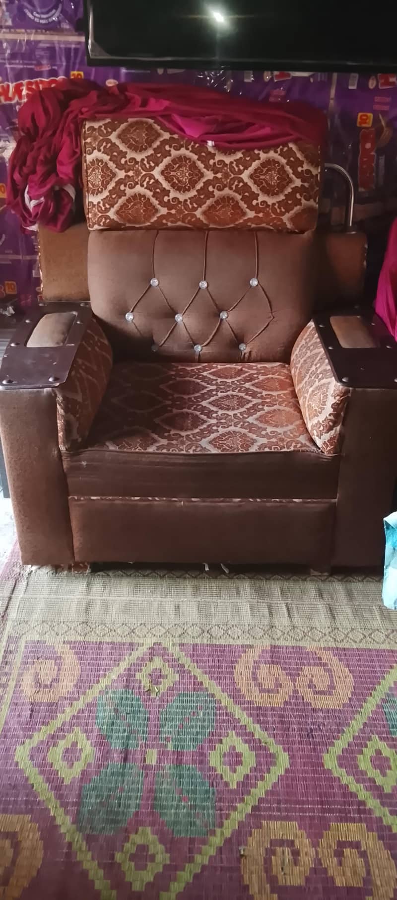 5 seeter sofa 3+1+1 2