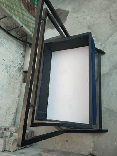 02 05 2025