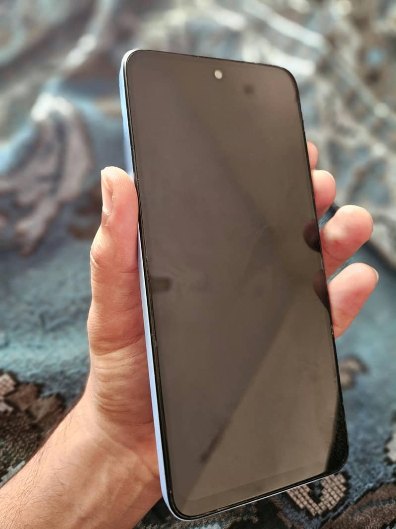 Xiaomi Redmi 12 3