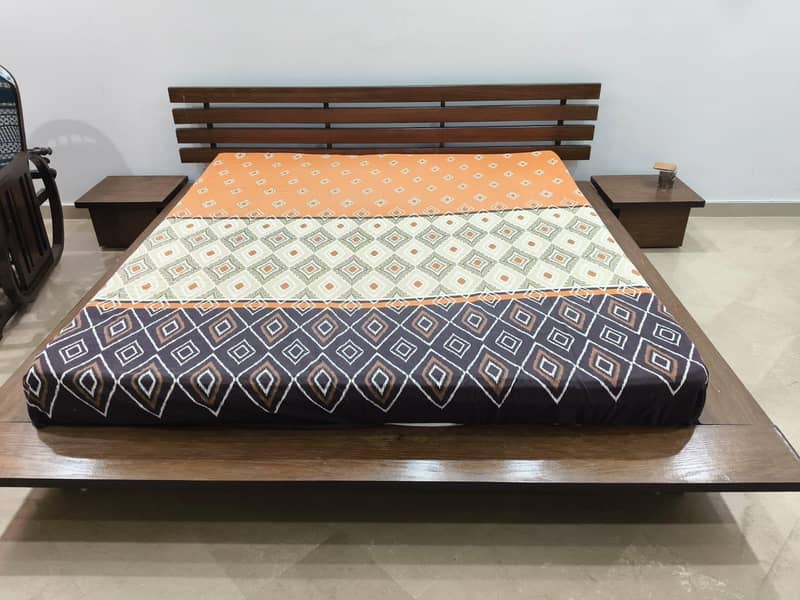 Solid wooden bed set with side table and dressing and Diamond Mattress 0