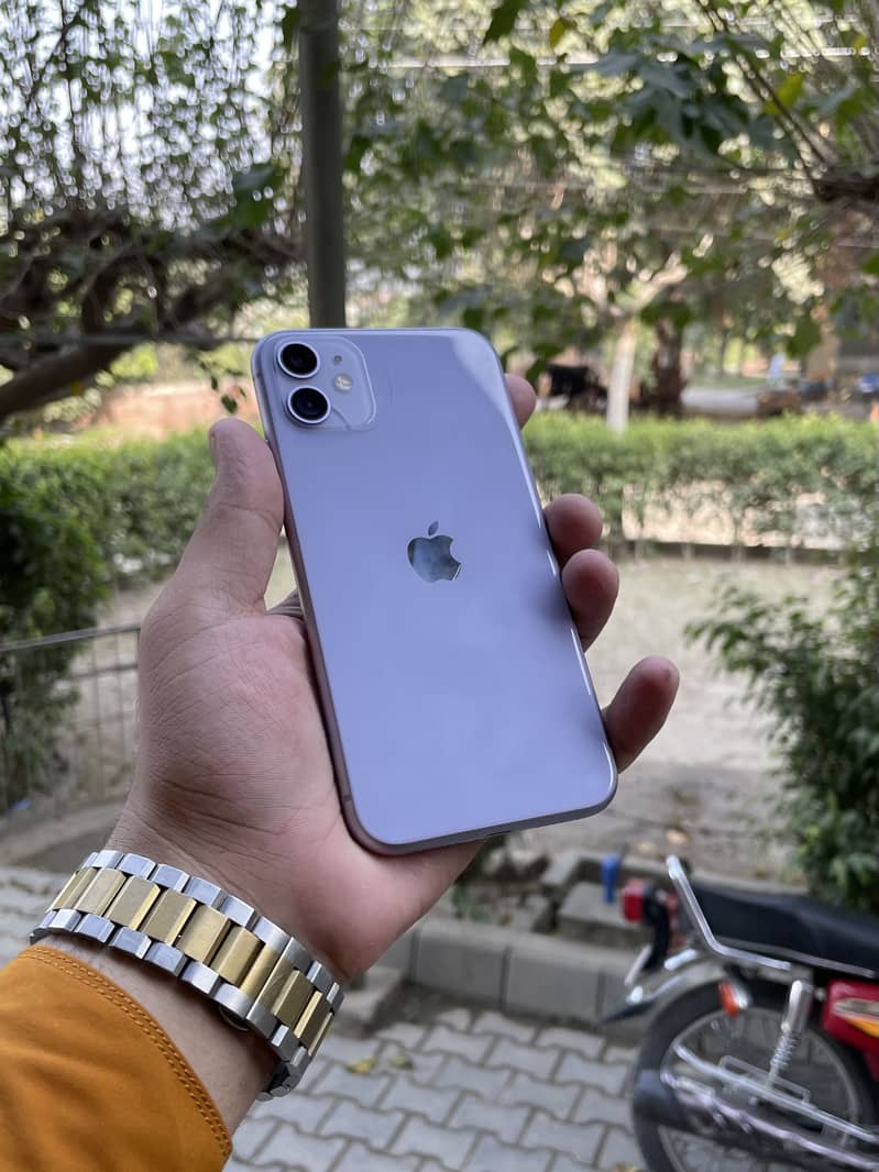 Apple iPhone 11 2