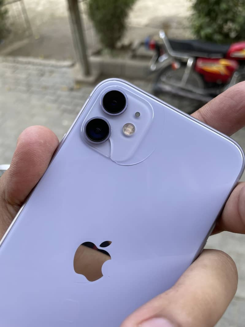 Apple iPhone 11 6