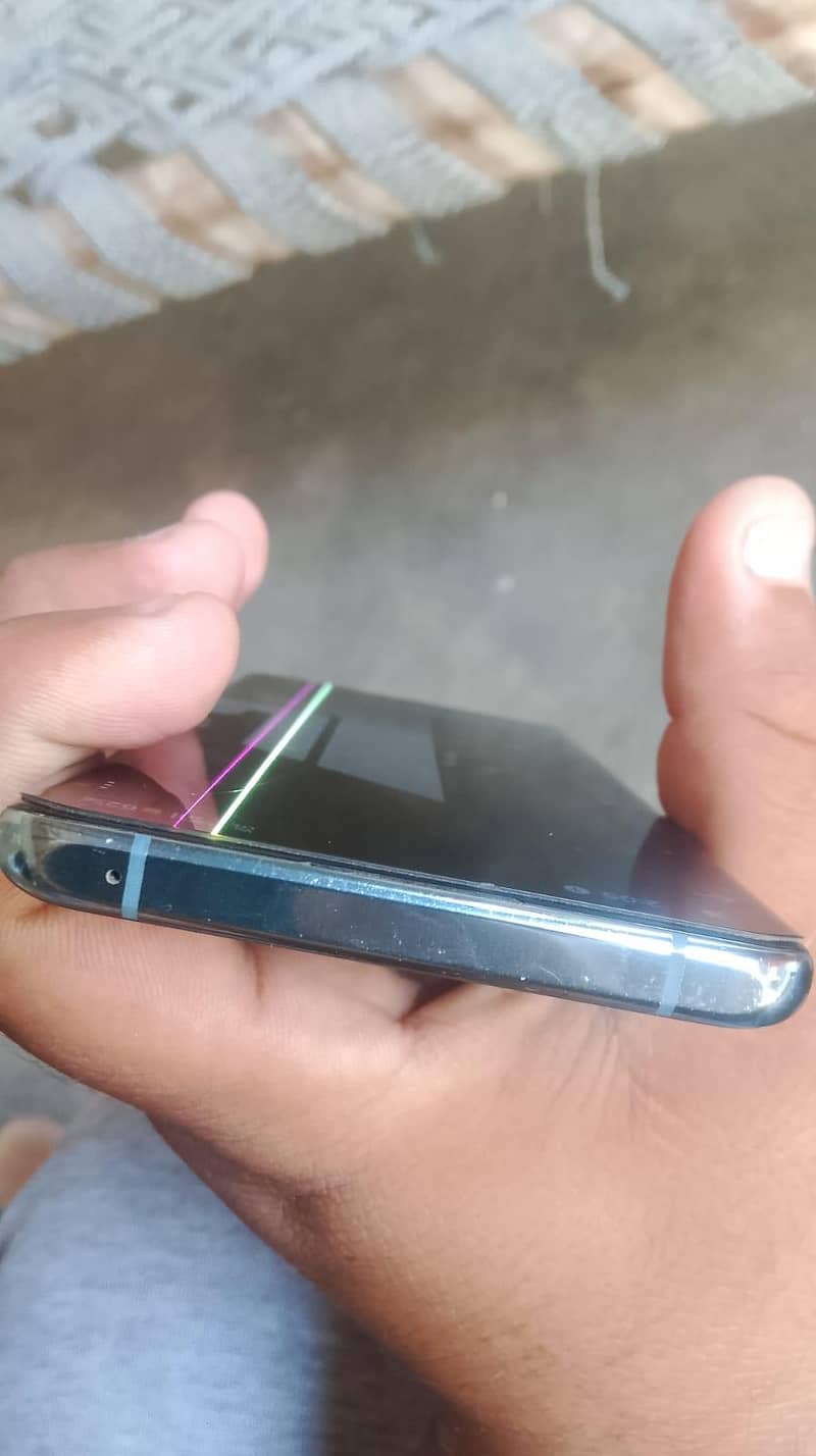 One Plus 10 Pro 6