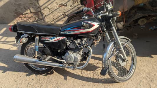 Honda 125 2005modl