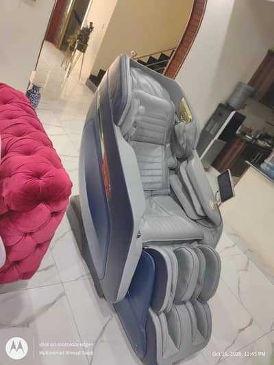 JC Buckman ElateUs Massage Chair