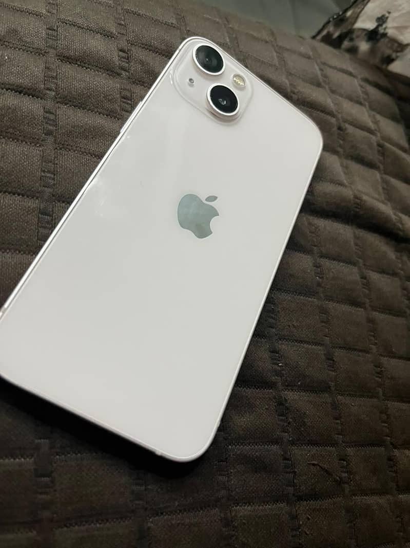 Apple iPhone 13 3
