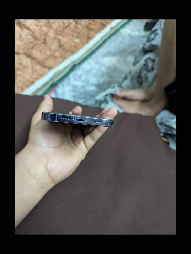 Apple iPhone 14 Pro Max 4