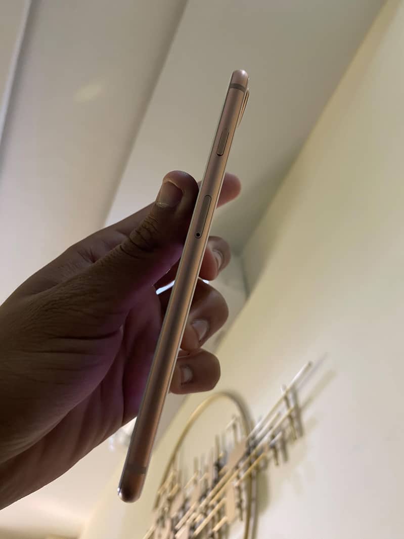 Apple iPhone 8 Plus 64 5