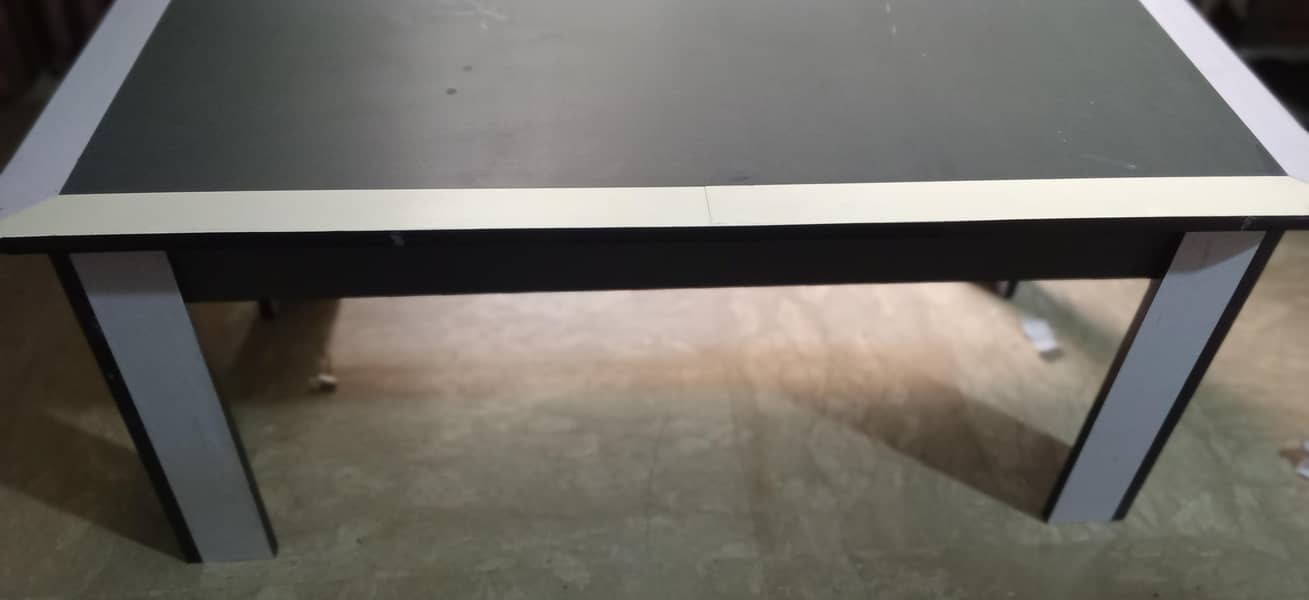 Table fomeboard 1