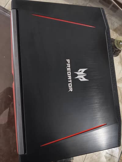 *ACER PREDATOR HELIOS 300*