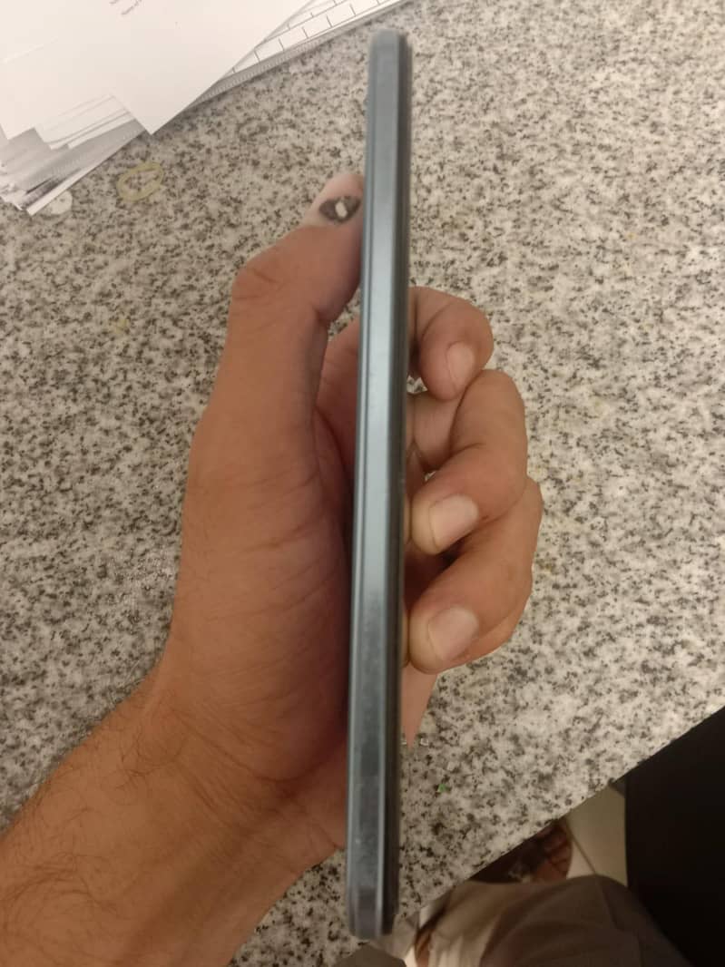 Vivo V23e 3