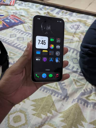Apple iPhone XR 128 Gb