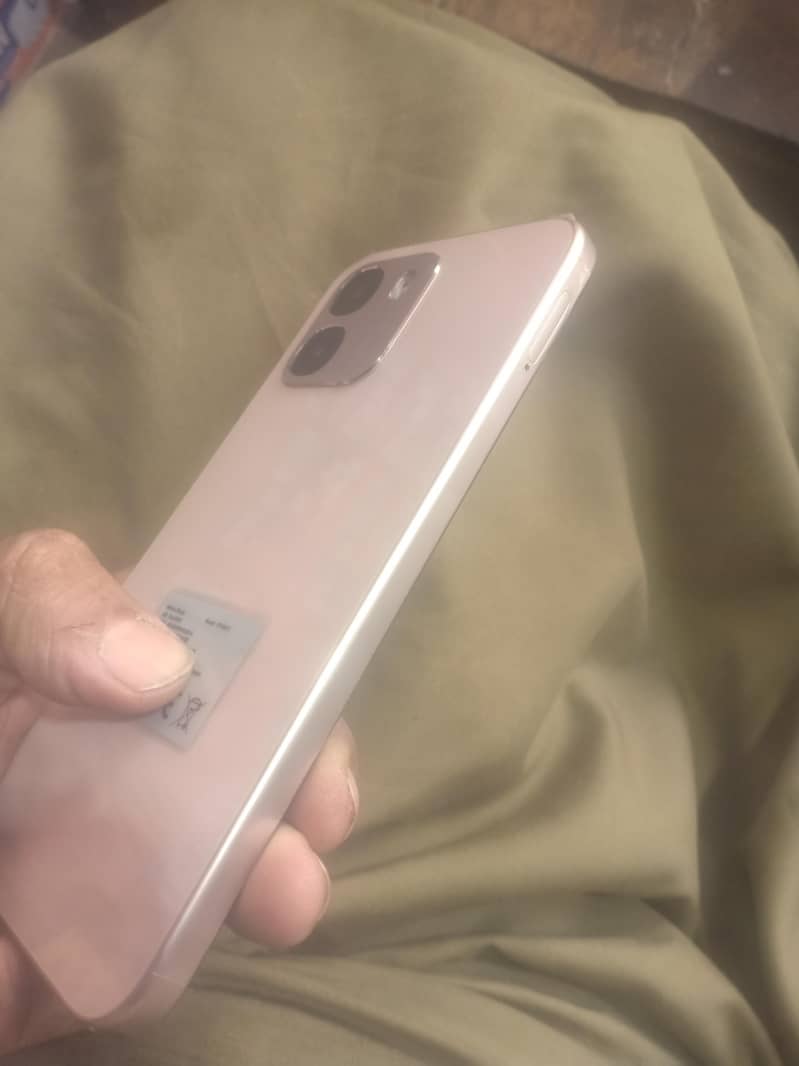 OPPO A6 1