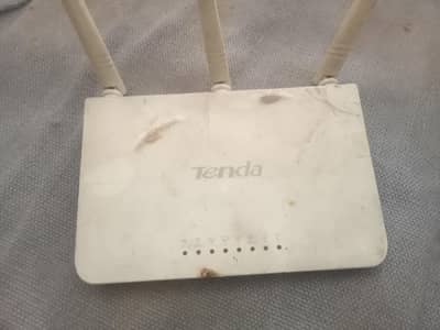 tenda router  3 antenna