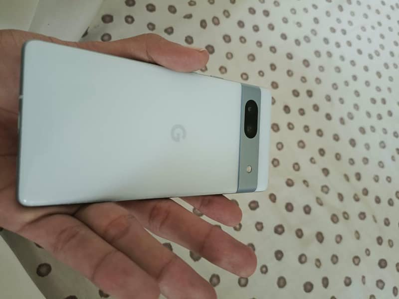 Google Pixel 7a 3