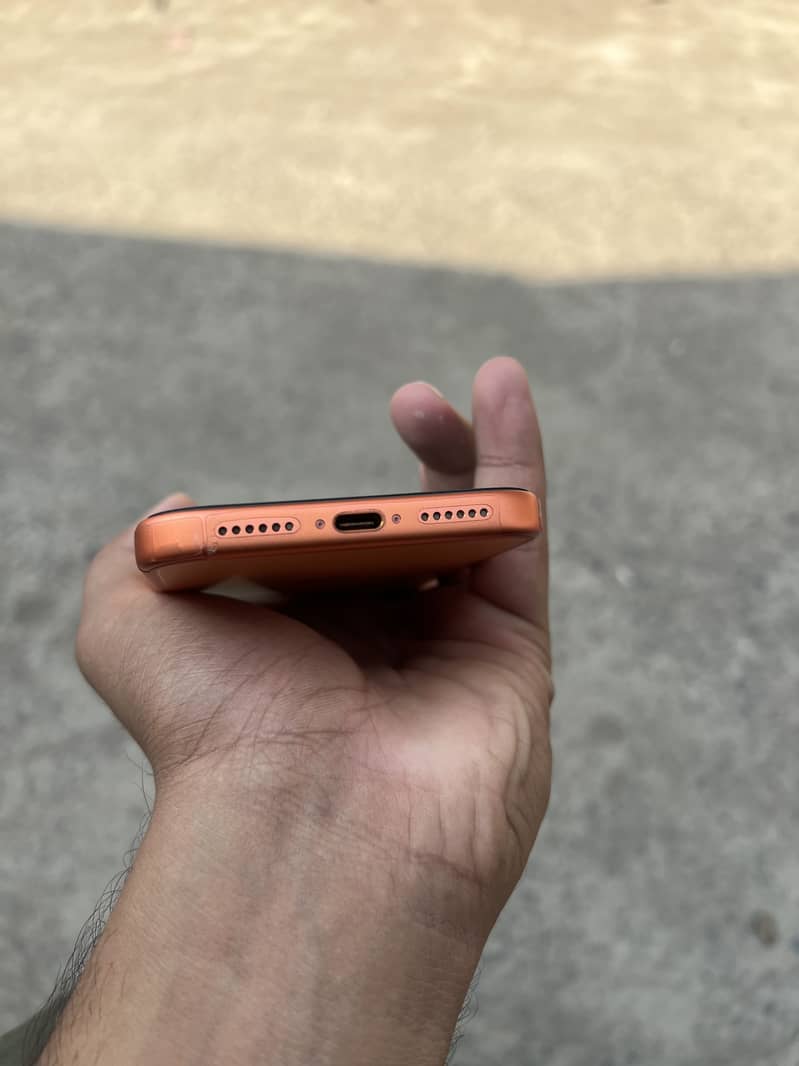 Apple iPhone 17 Pro Max 3