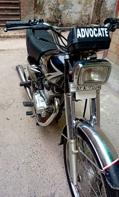 cg125